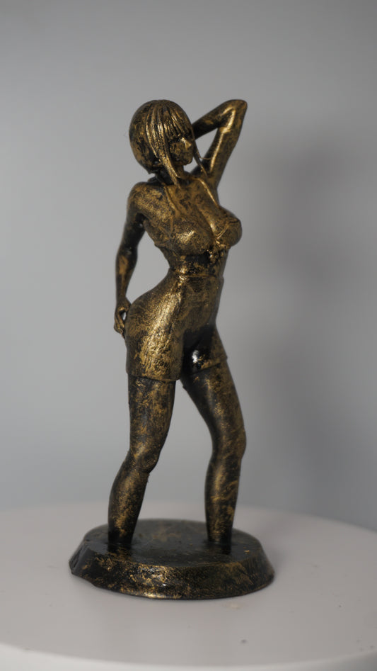 Anime Makima Statue