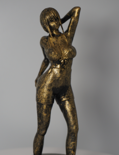Anime Makima Statue