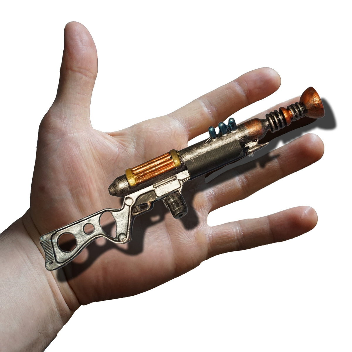 Mini REPLICA LAER RIfle Realistic Size  | Fallout New Vegas Laser Assisted Electrical Rifle Miniature Format