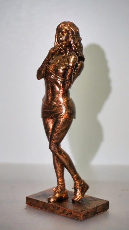 Urban Cover Girl Statue | Female Video Game Inspired Sculpture | Gamer Girl Figurine | Modern Crime Game Decor | Multiple Sizes & Colors