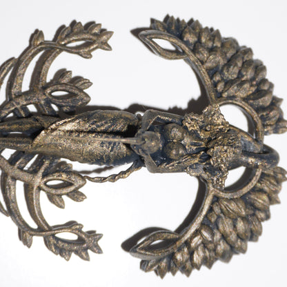 Antique Erdtree Favor Plus Two