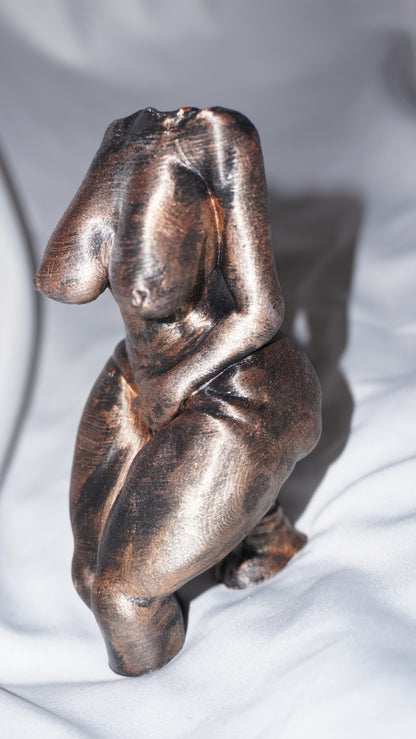 Sea - Sculpture and Tabletop Decoration Statue | woman Statue