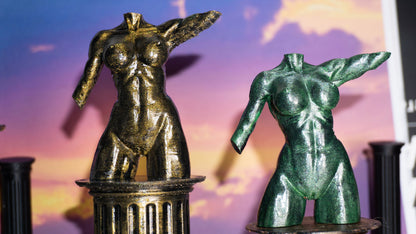 Female, bravery - Sculpture