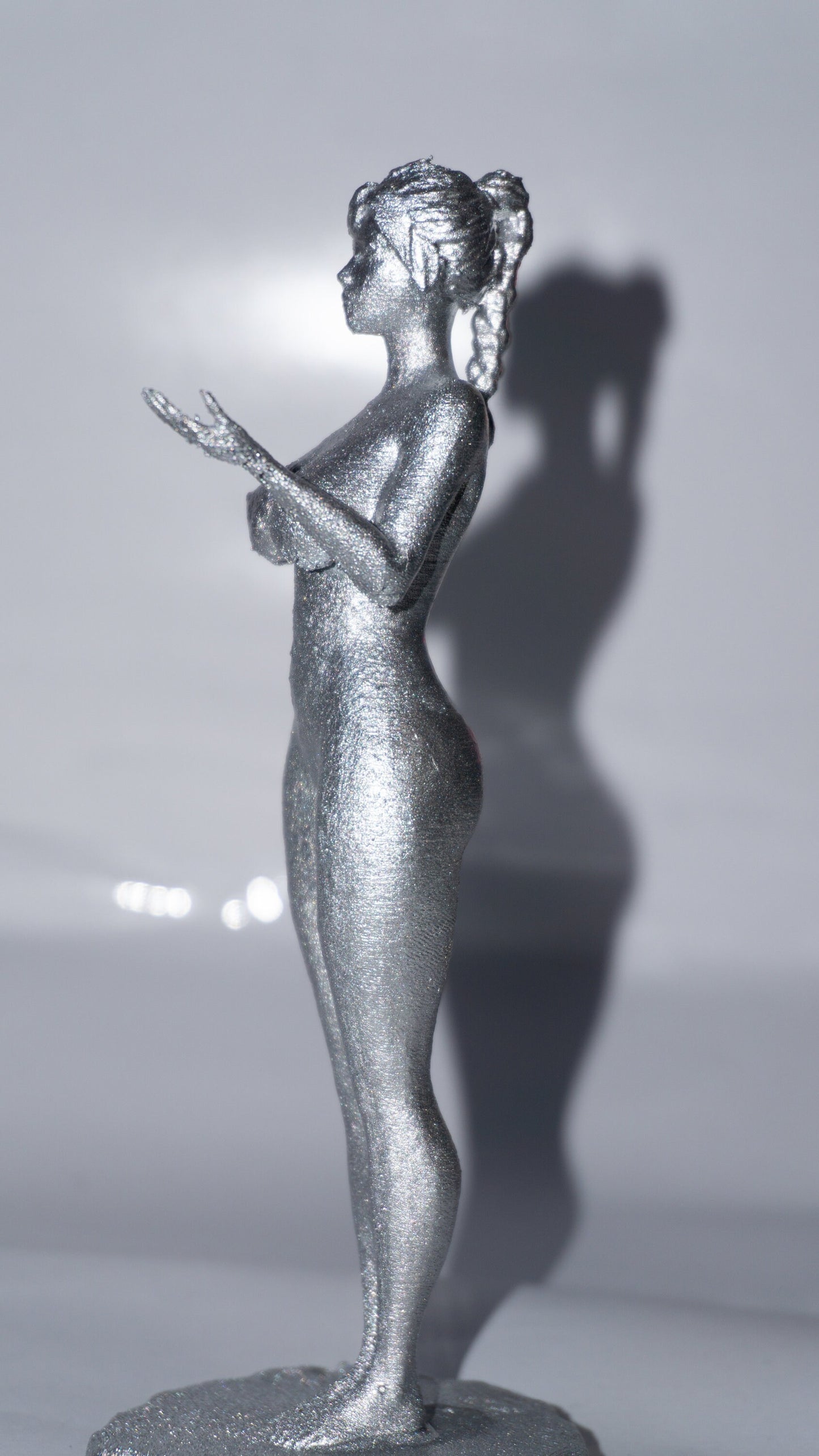 Sandra Figurine