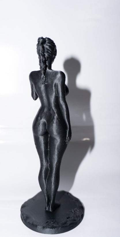 Sandra Figurine