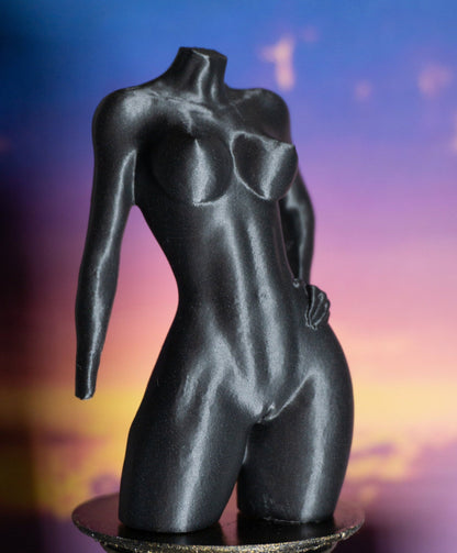 Female, Confidence - Sculpture, Statue, and Tabletop Decoration