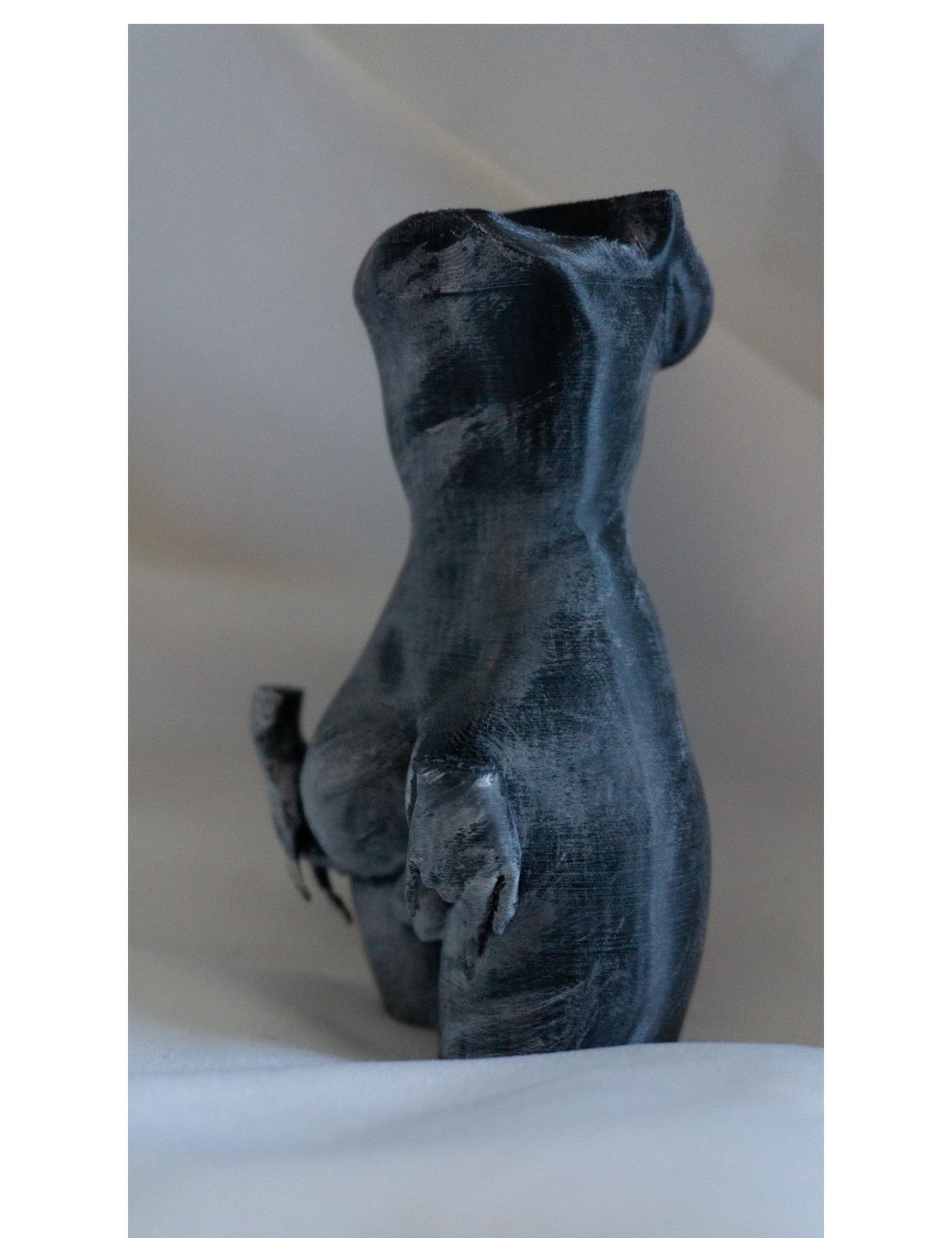 The Buttocks - Sculpture and Tabletop Decoration Statue | woman trans Statue