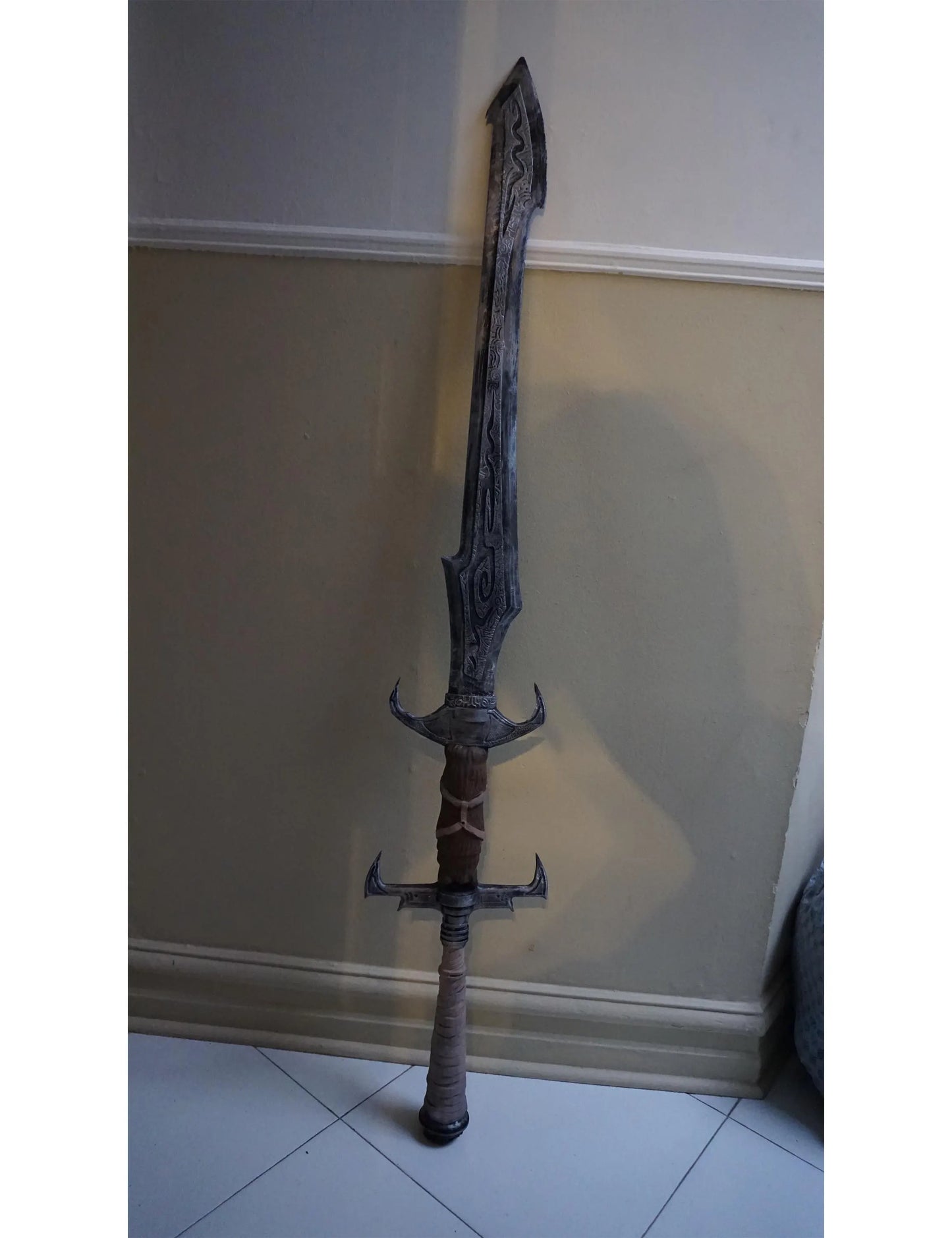 REPLICA Nordic Great Sword From Skyrim , Realistic Size  | Viking | Ancient Nord Weapon | Dragonborn